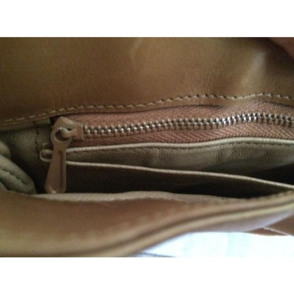 Gucci Vintage Top Handle Satchel Camel Leather Accordion Bottom - Picture 6 of 10